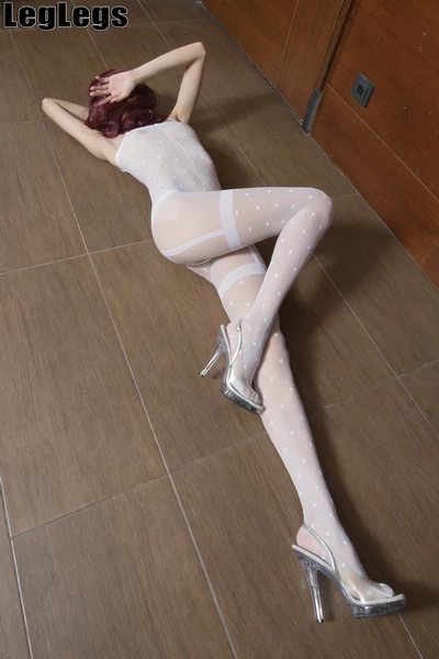 [LEGLEGS美腿骇客]NO.015 Minna