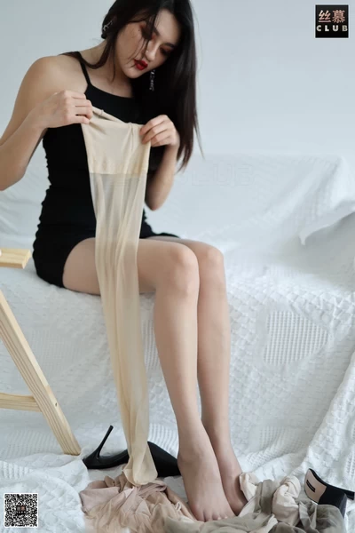 丝慕写真 SM075 模特：花姐 天天一元《花姐-缠绕-sw》