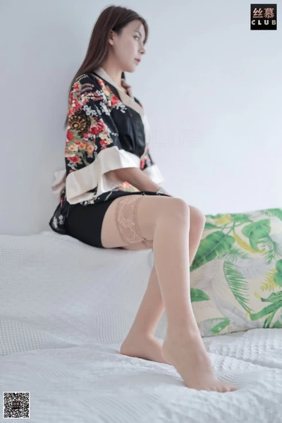 丝慕写真 SM086 模特：梦辰 天天一元《樱花の梦辰》