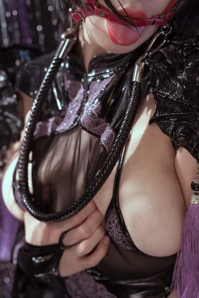 云溪溪 – 奶桃-诡秘之歌